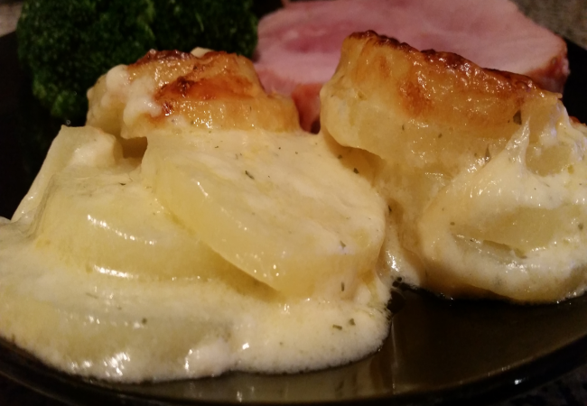 Easy Cheesy Potatoes